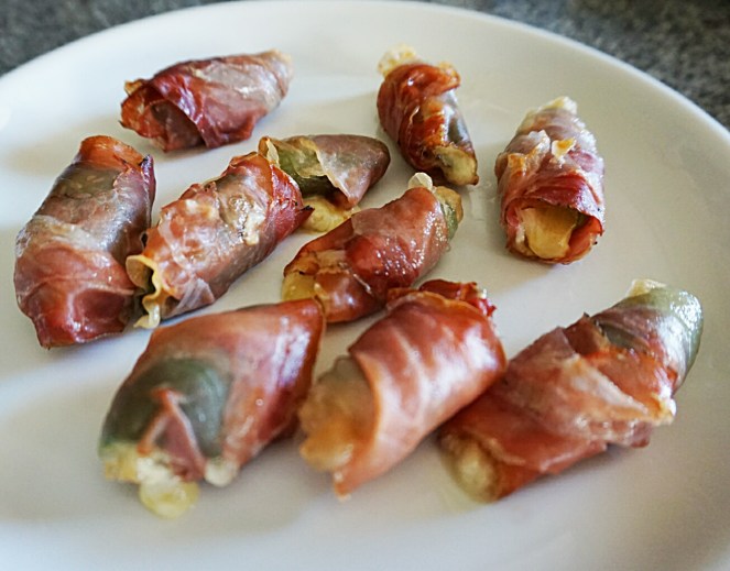 Bocconcini senza glutine di jalapenos con speck e brie